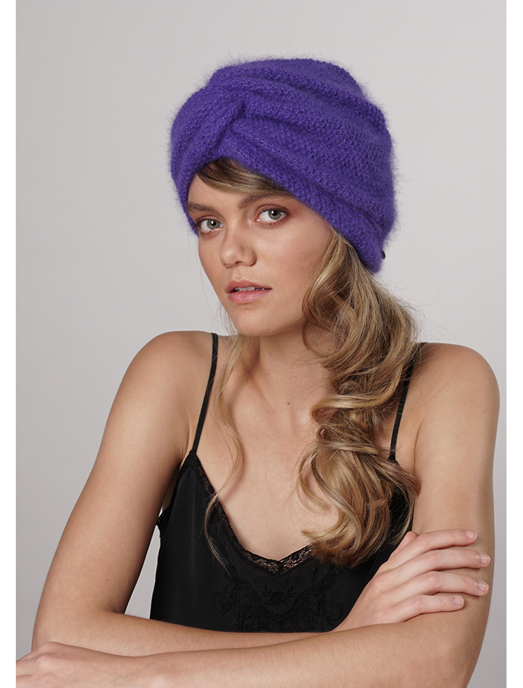 turban-purple-handknitted-in-berlin